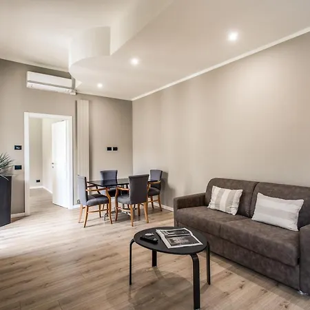 Apartment Santa Tecla Milan
