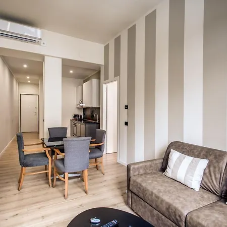 Santa Tecla Apartment Milan