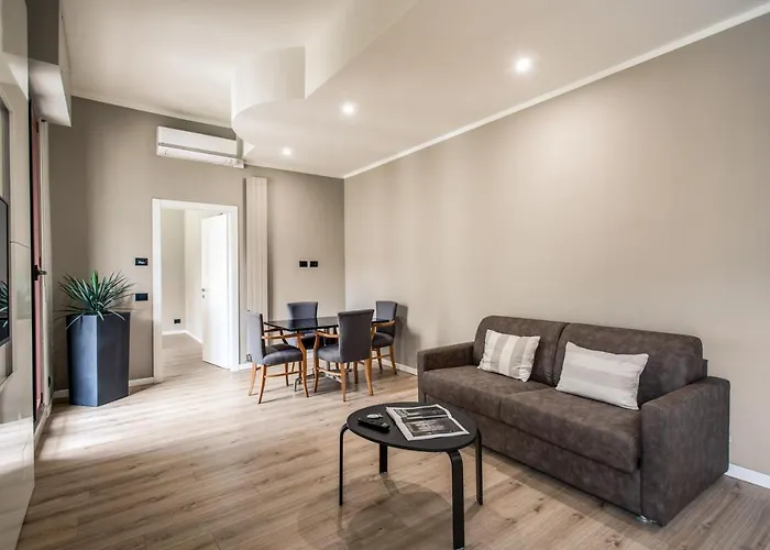 アパート スイート サンタ テクラ ミラノ